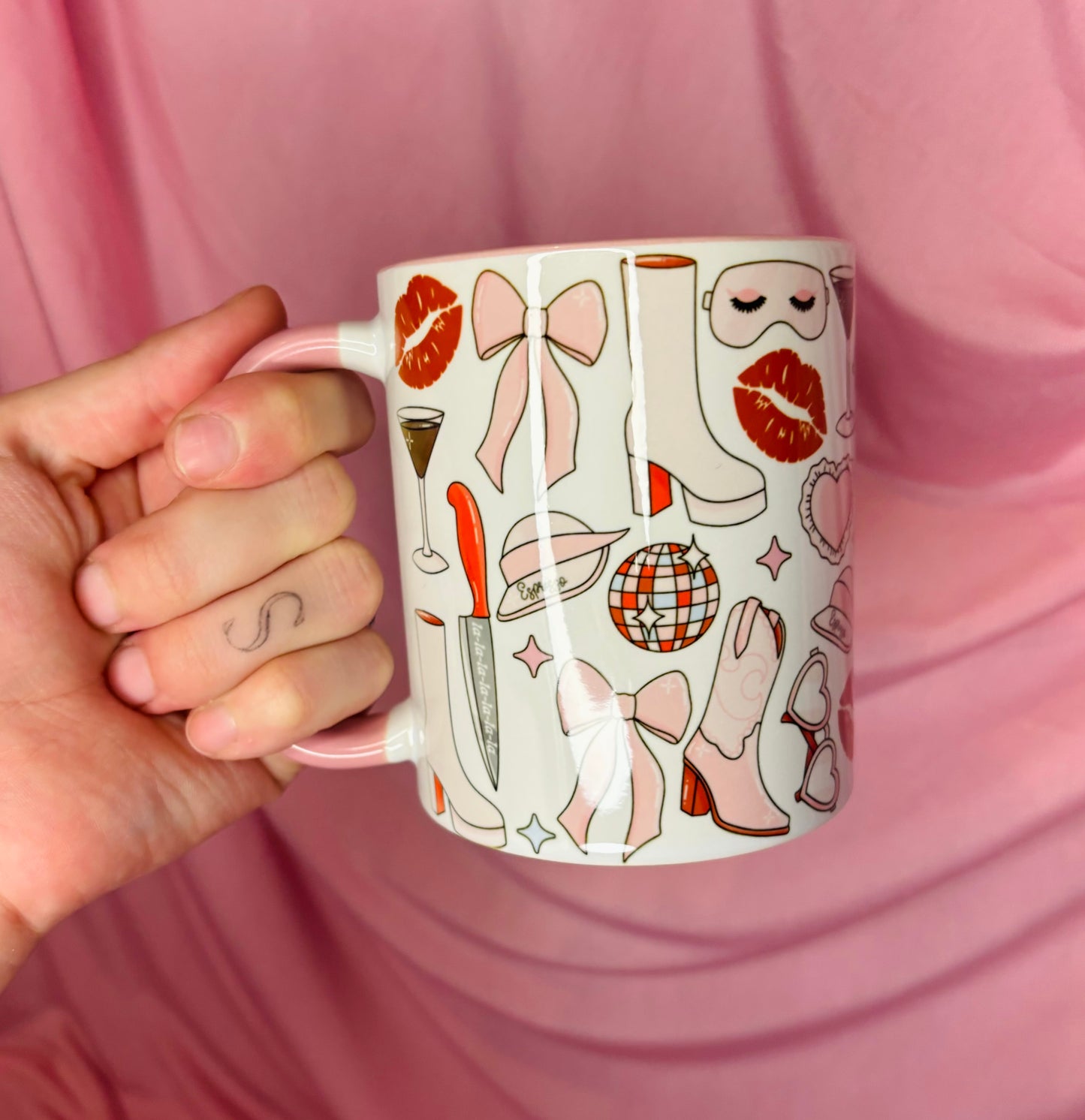 Sabrina all over print, pink and white mug