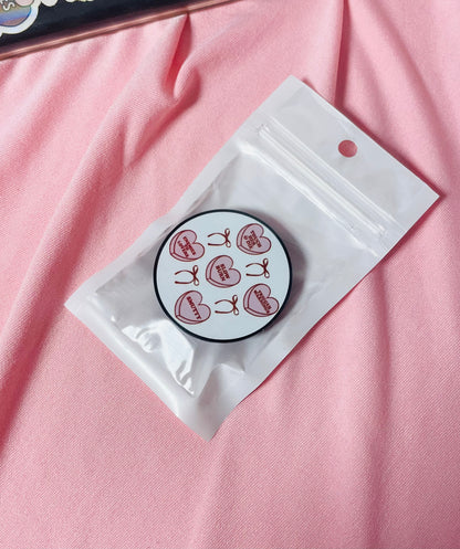Love heart tropes Kindle Grip