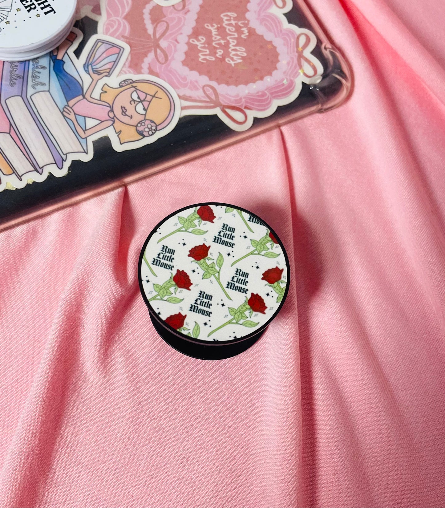 Run little mouse Kindle Grip
