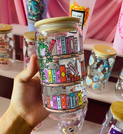 Smutty Book Shelf glass with bamboo lid and straw