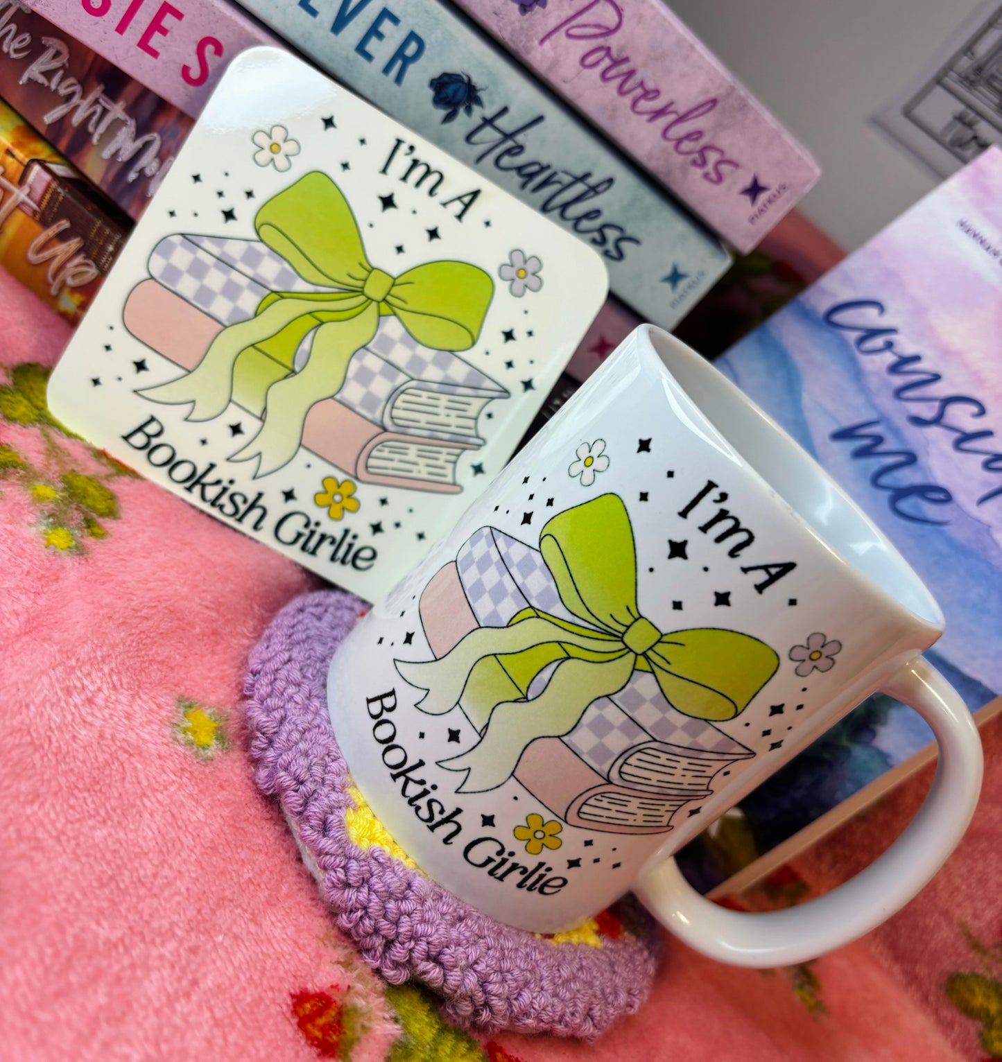 I'm a bookish girlie mug and coaster